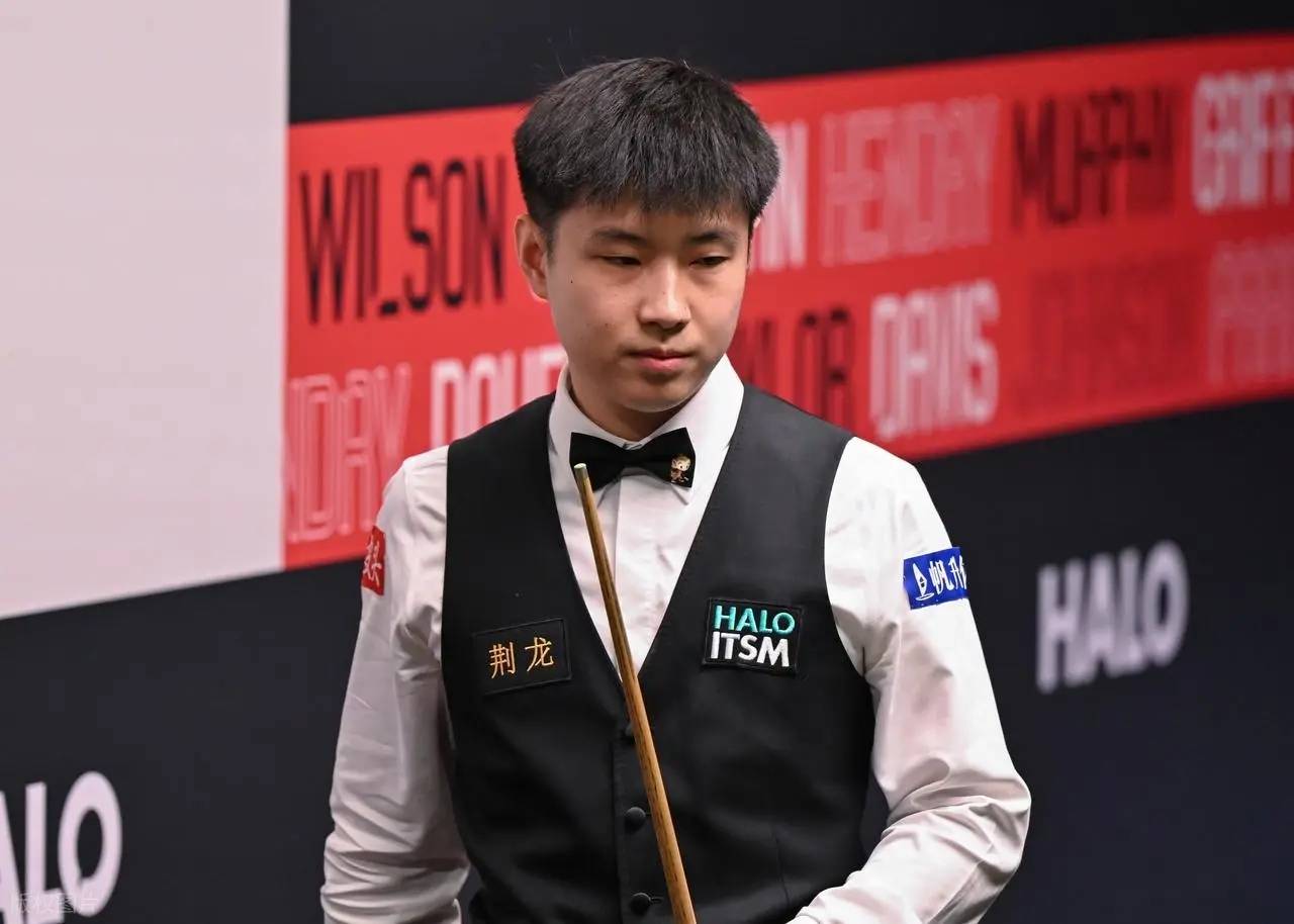 哥在篮下获 哥在篮下获