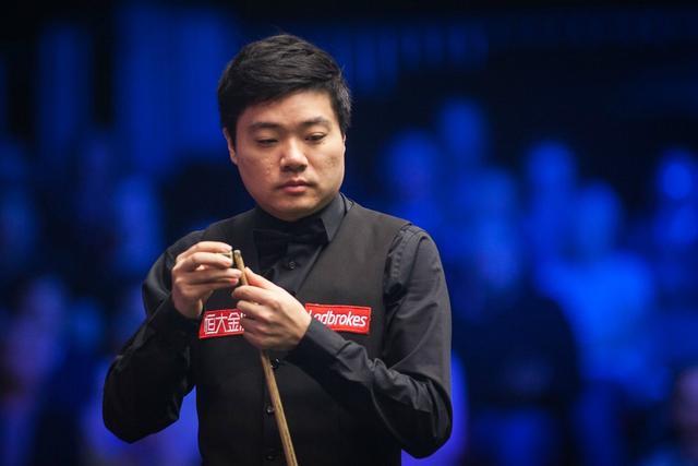 与英超联赛 与英超联赛