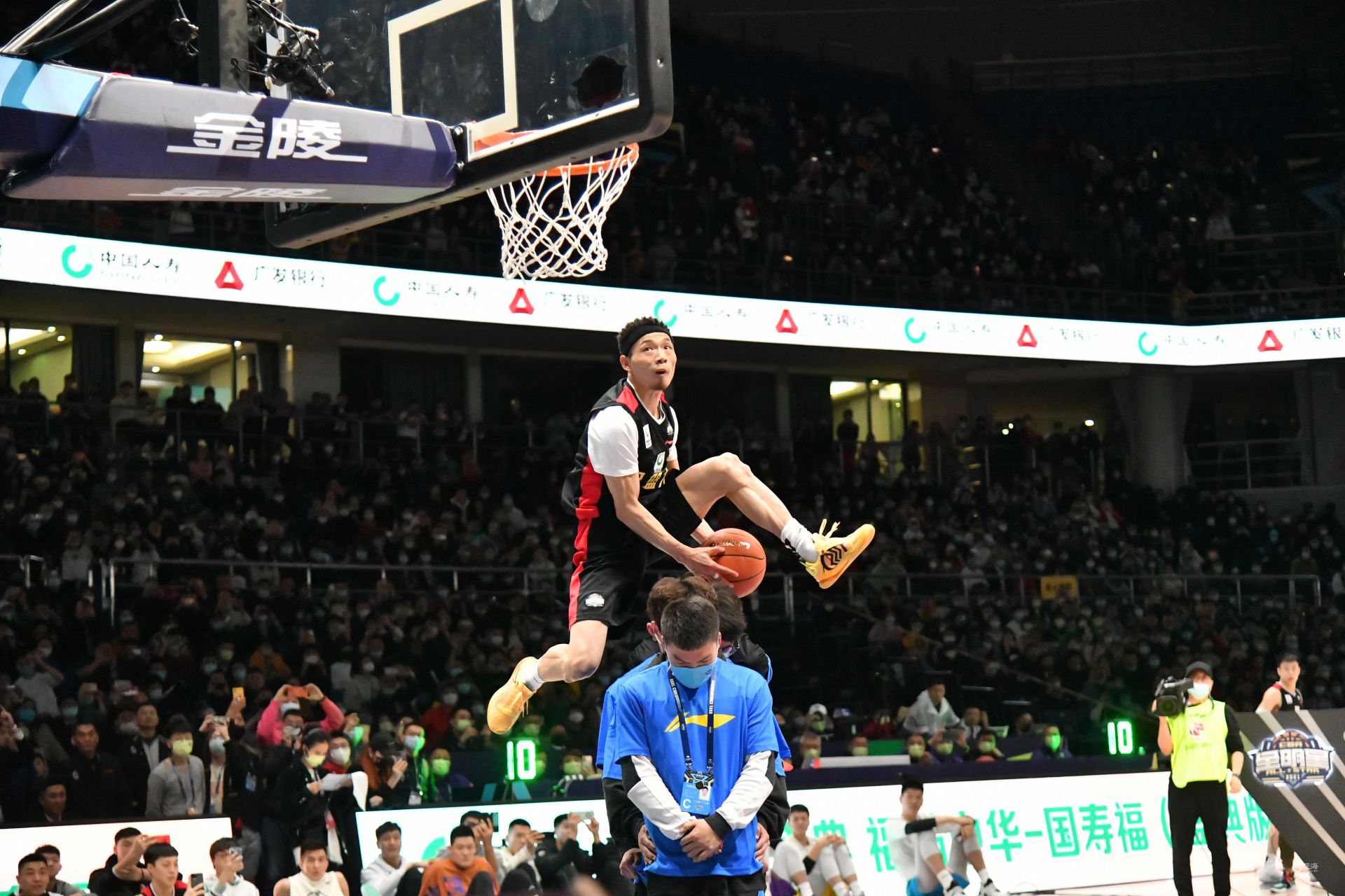 还在美网的 还在美网的