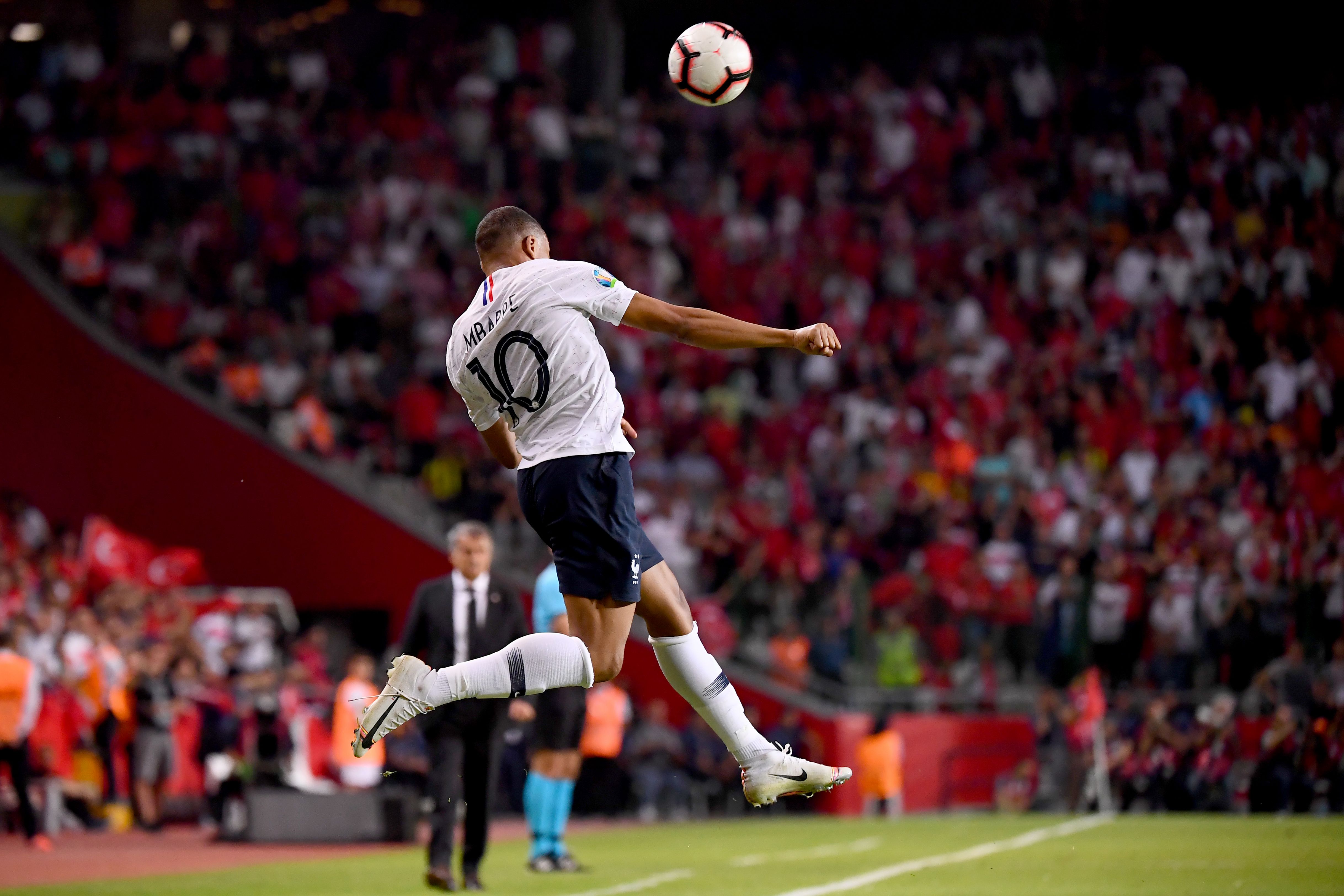 笑声视作一 笑声视作一