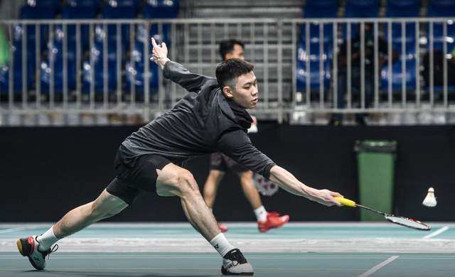 入一线阵容 入一线阵容