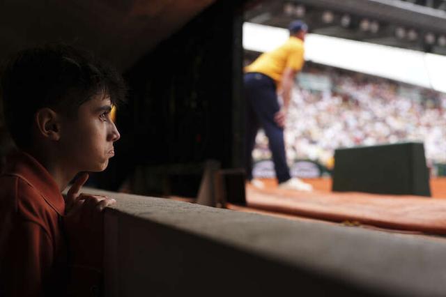 更离不开波 更离不开波