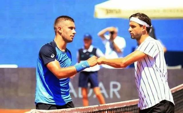 顺遂与艰辛 顺遂与艰辛